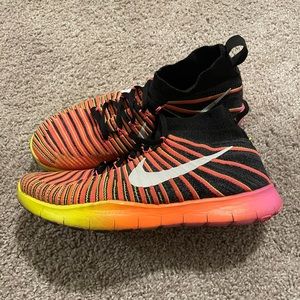 Nike Free Train Force Flyknit